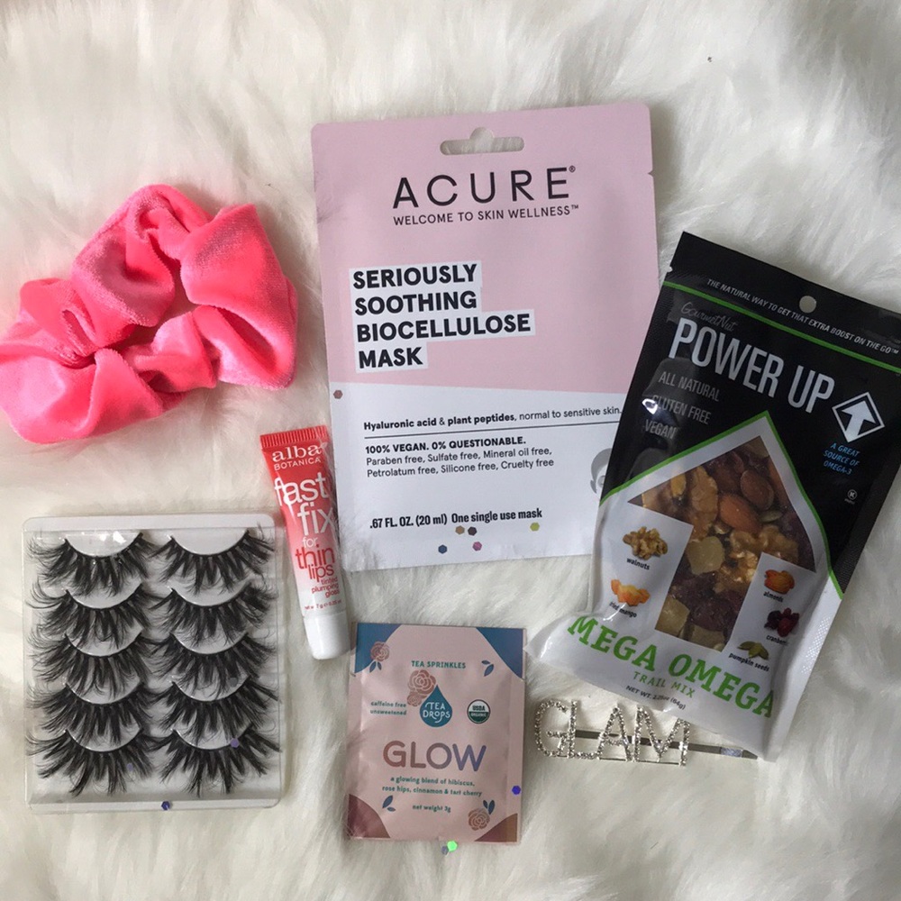 Power Glam Pack - Picture 2 of 6